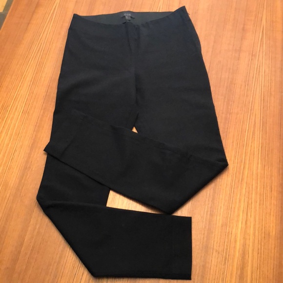 COS - Picture 1 of 9